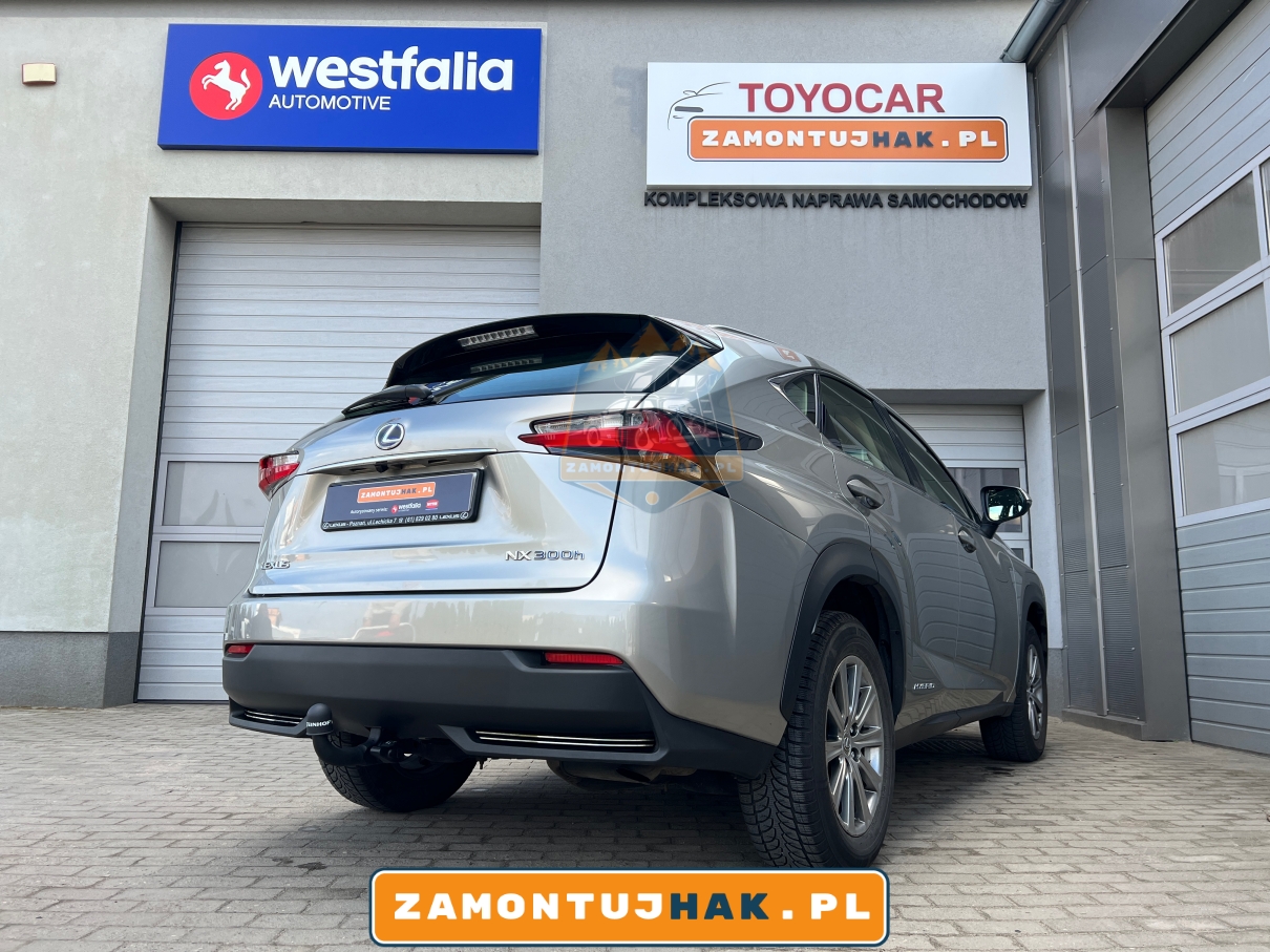 lexus nx300h z hakiem holowniczym 